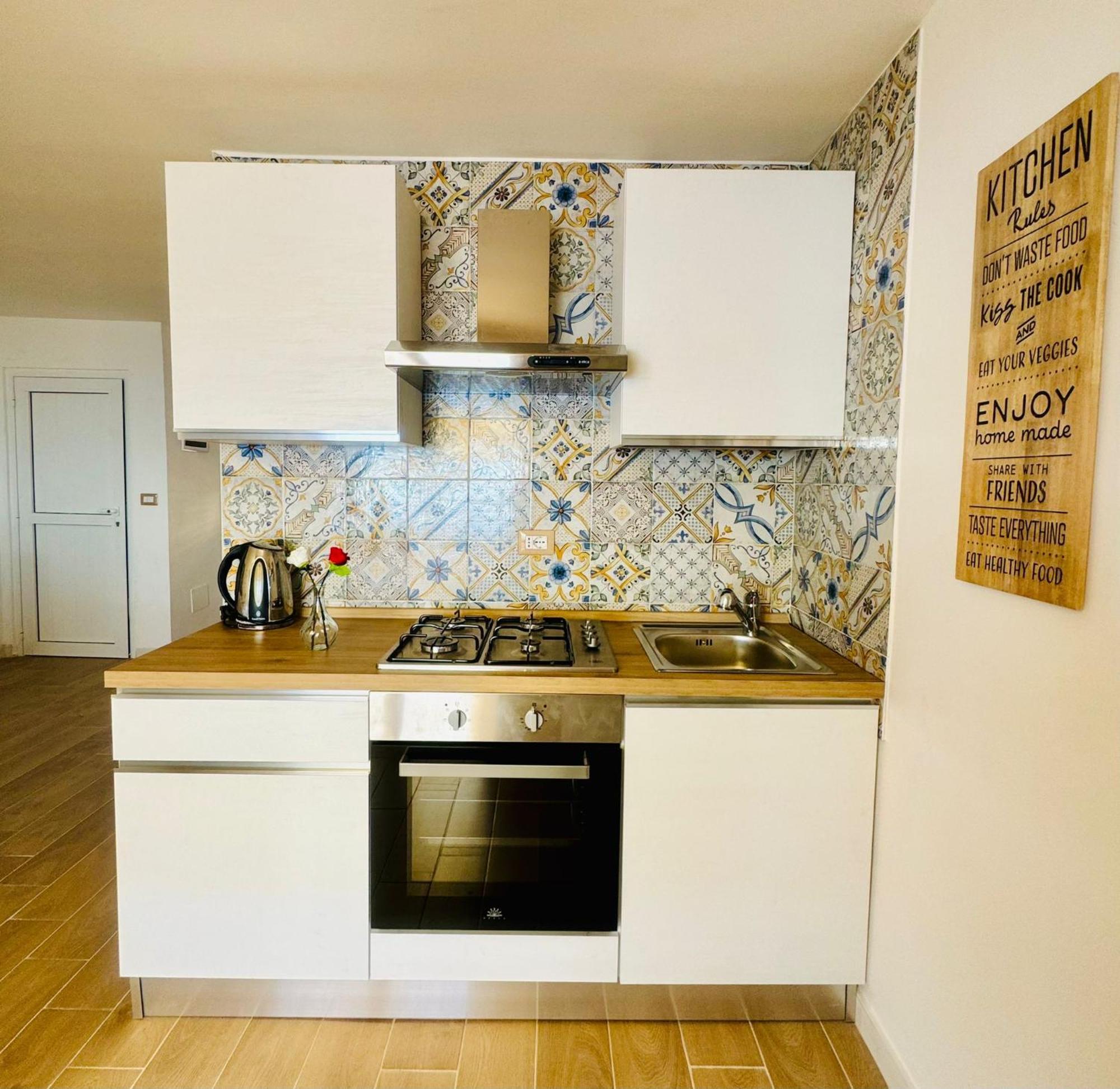 Sunrise Home Letoianni Exterior foto